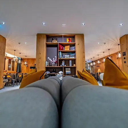 Boutique Pellas Vella