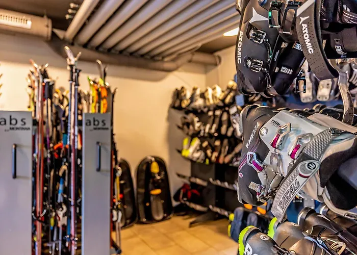 Boutique Pellas * Vella