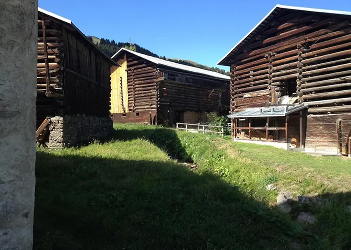 Boutique Pellas Vella