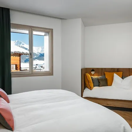 Boutique Pellas * Vella