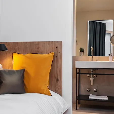 Boutique Pellas Vella